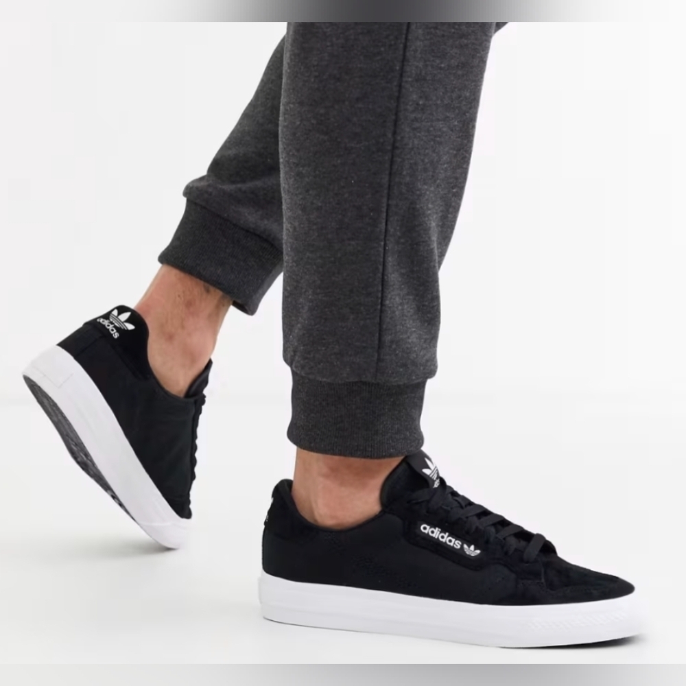 Adidas Continental Vulc Black White Men’s Classic Athletic Shoes Size 7 MSRP $75
